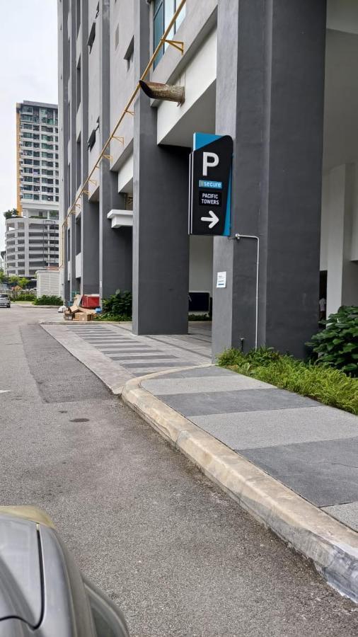 Pacific Towers Star Seksyen 13 Pj Jaya One Parking Pool Kitchen Apartment Петалинг Джая Екстериор снимка