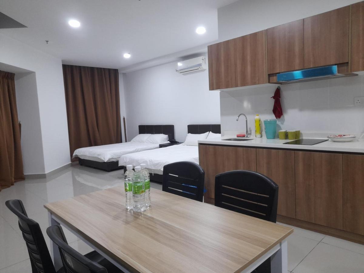 Pacific Towers Star Seksyen 13 Pj Jaya One Parking Pool Kitchen Apartment Петалинг Джая Екстериор снимка